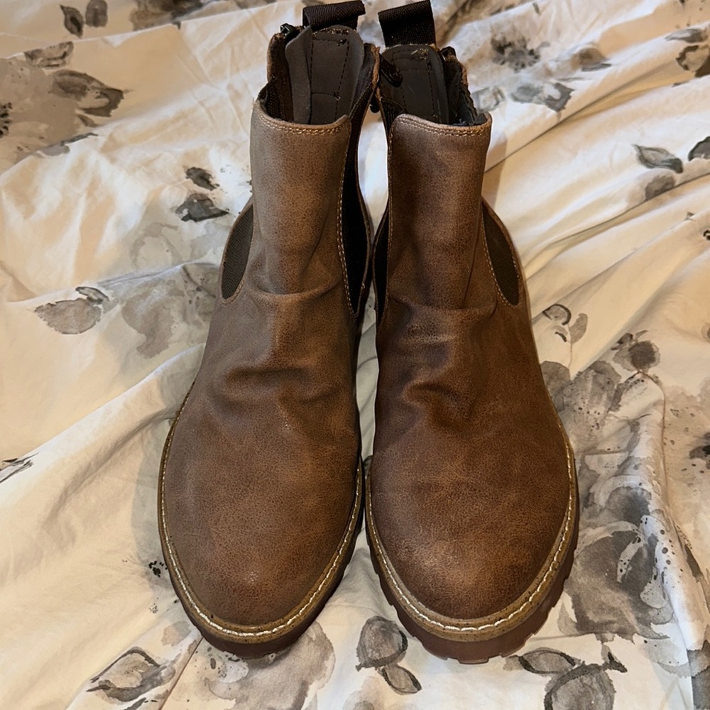 Blowfish booties